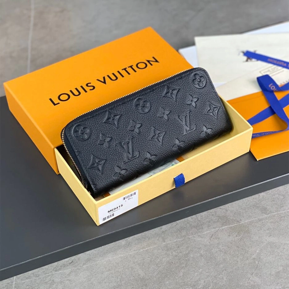 LV Clémence Wallet Practical 407