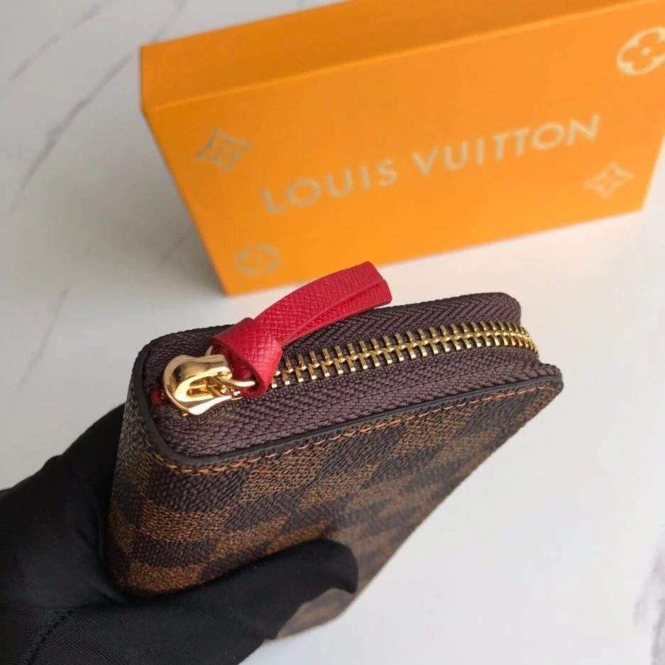 LV Clémence Wallet Snug 386