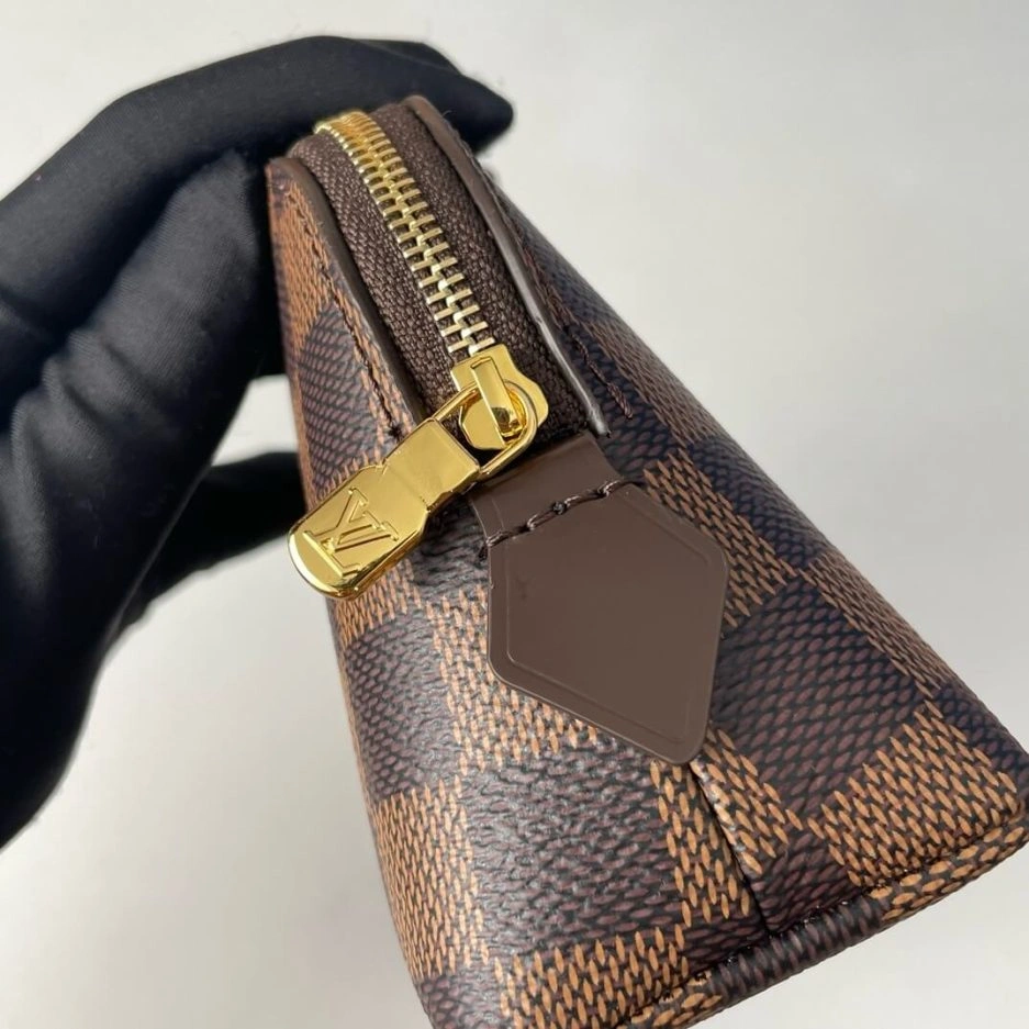LV Cosmetic Pouch PM FreshLook 177