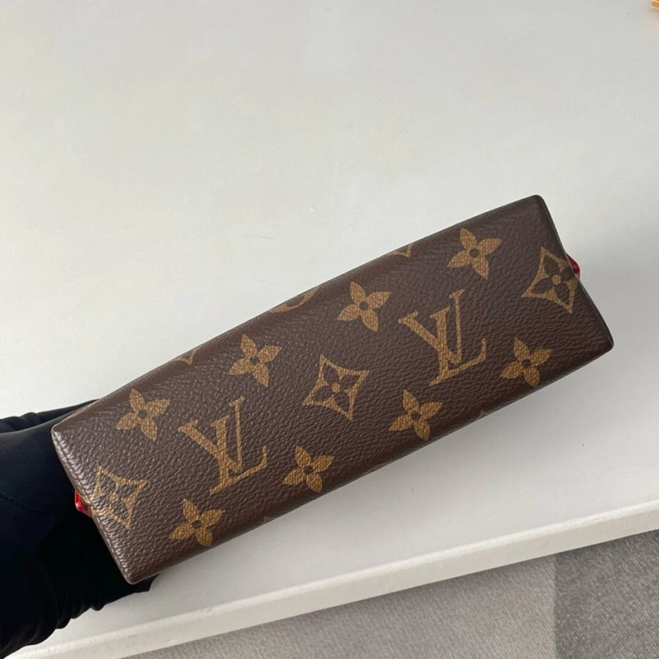 Elegant LV Cosmetic Pouch PM 255