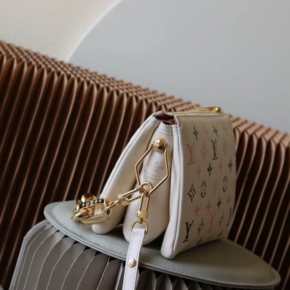 LV Coussin BB SportInspired 209