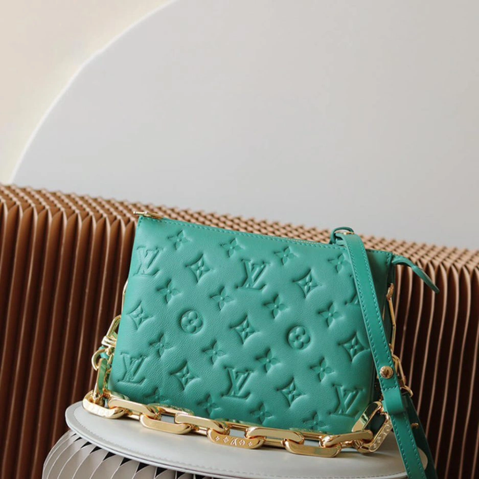 UrbanChic LV Coussin BB 224