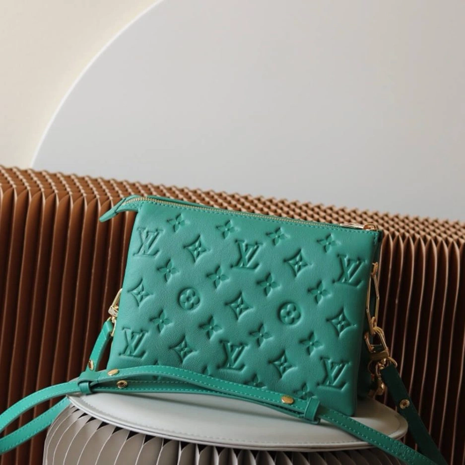 UrbanChic LV Coussin BB 224