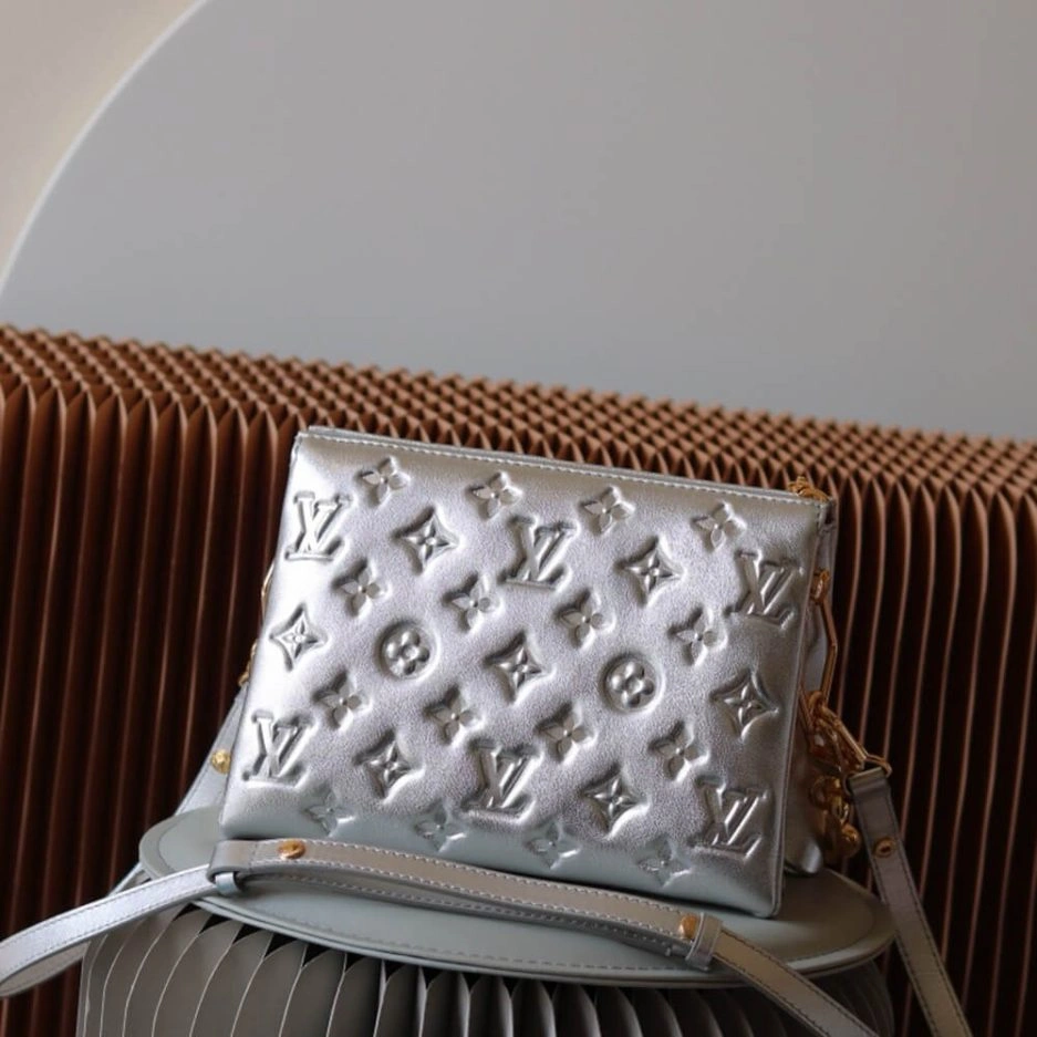 LV Coussin BB MultiPurpose 221