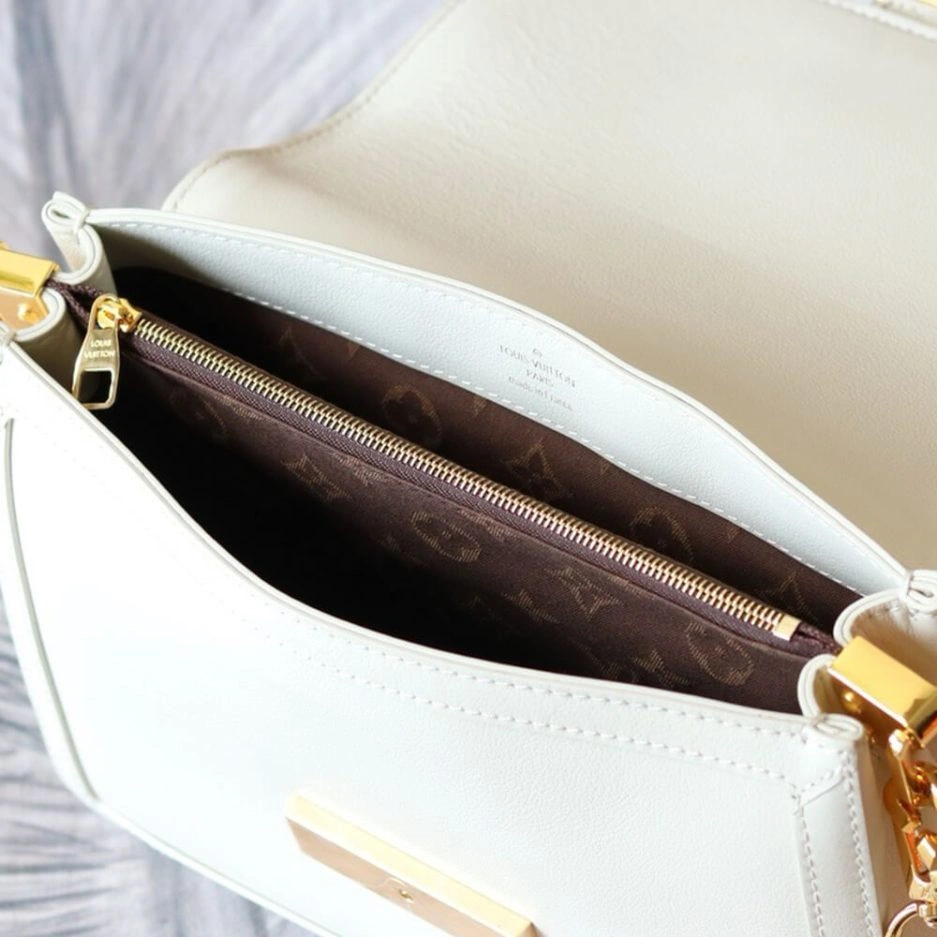 LV Dauphine  MM Trendy 349