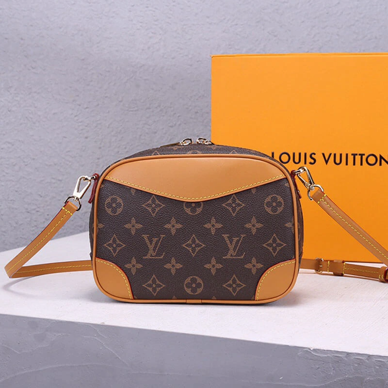 Attractive LV Deauville Mini Handbag 677