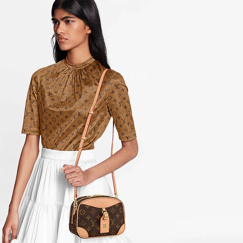 Attractive LV Deauville Mini Handbag 677