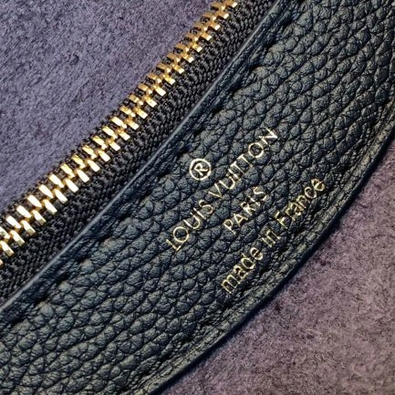 LV Diane Cozy 167