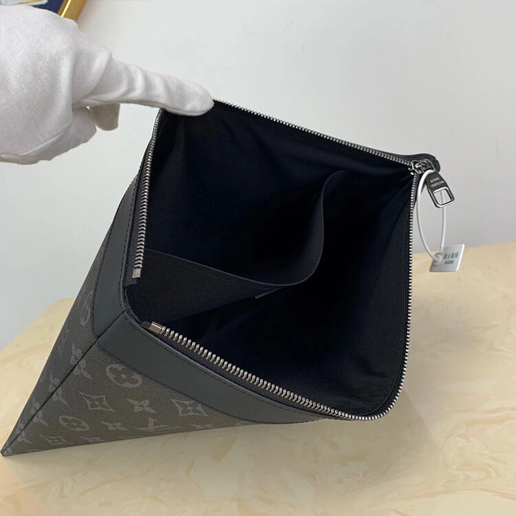 GoodFit LV Discovery Pochette 763