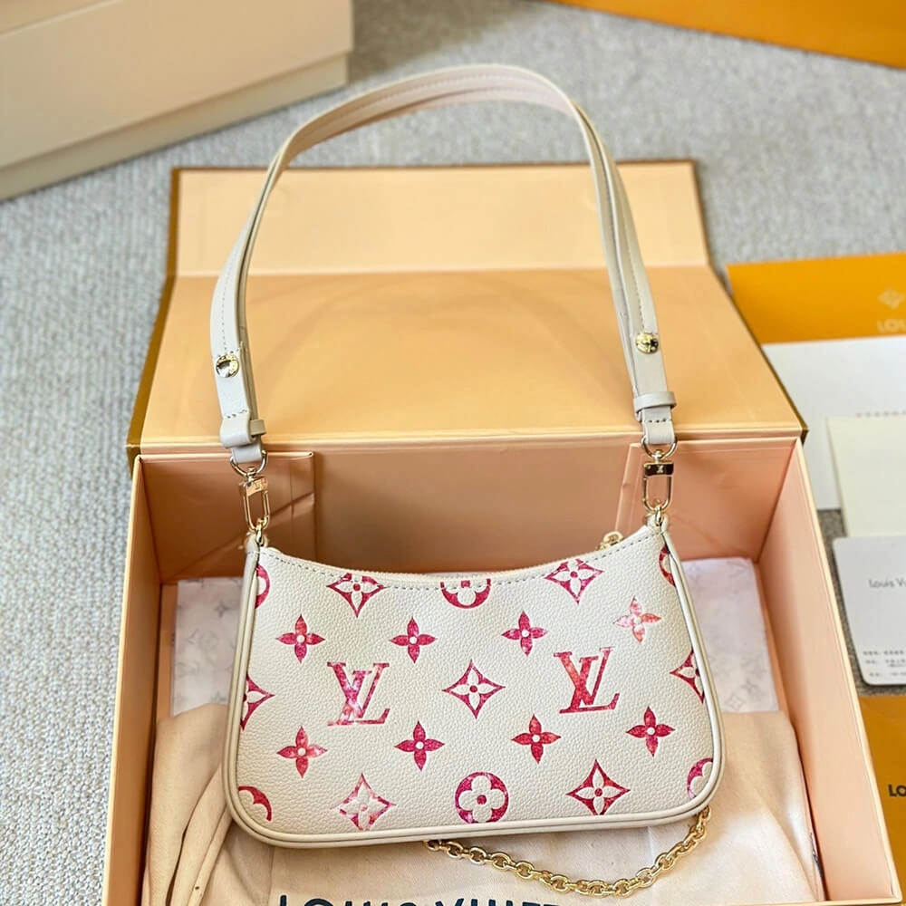 LV EASY POUCH ON STRAP BAG Comfortable 219
