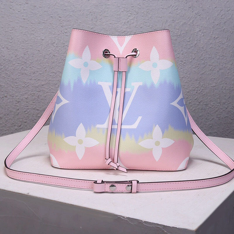 LV Escale NeoNoe MM Bag HighPerformance 690