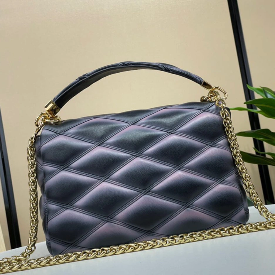 LV GO-14 MM Snug 299
