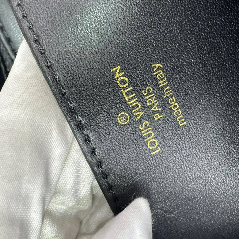 LV GO-14 MM Snug 299