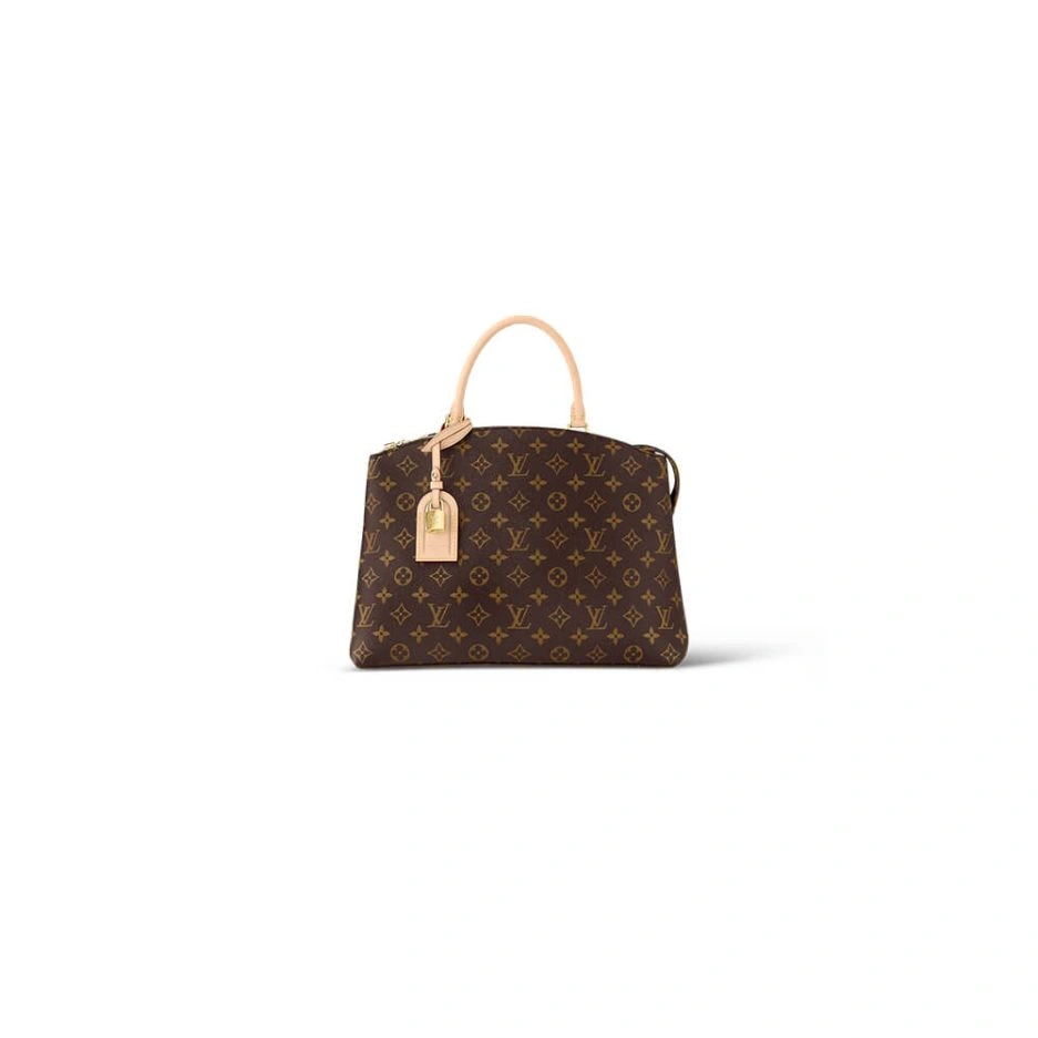 LV Grand Palais Attractive 266