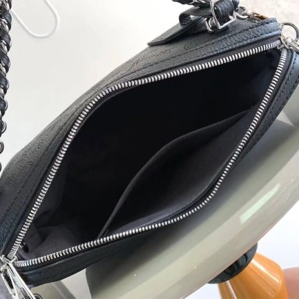 LV Hand It All PM UrbanStyle 210