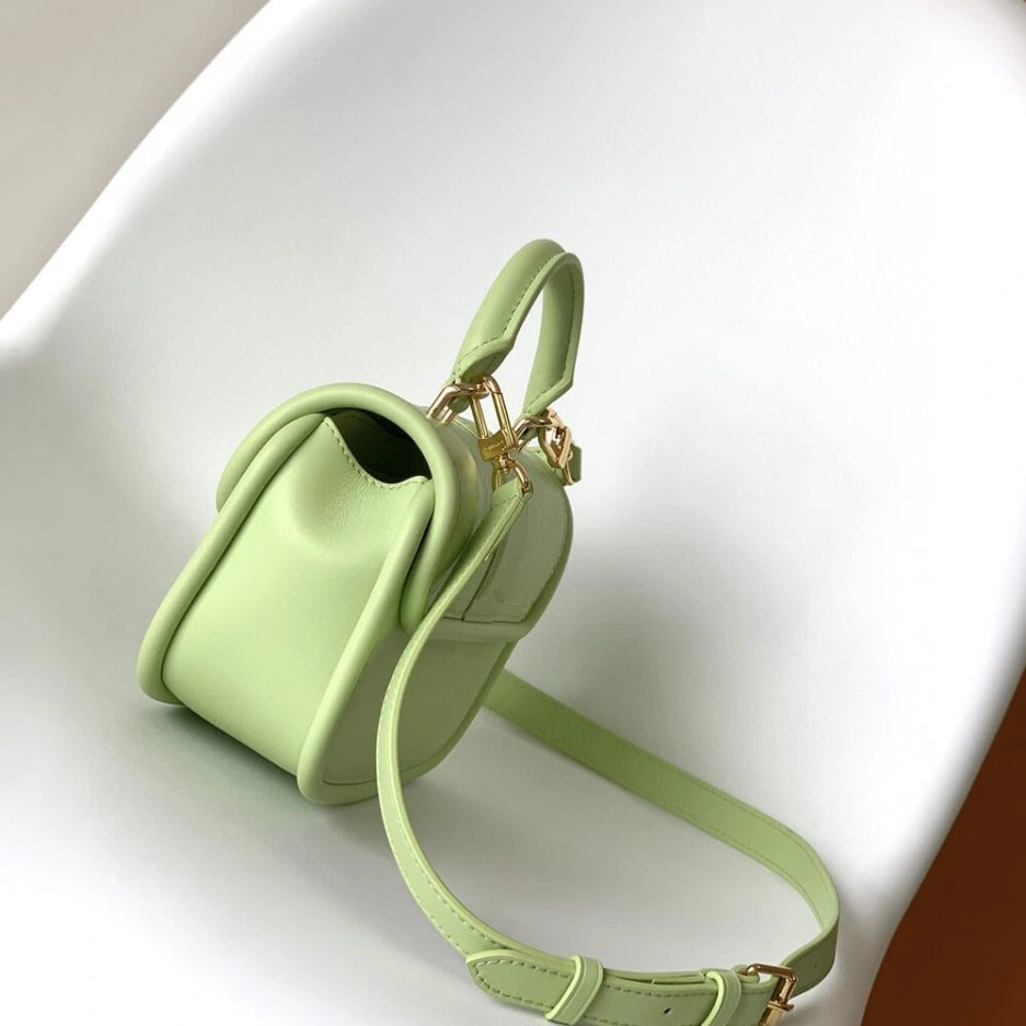 LV Hide and Seek Functional 183