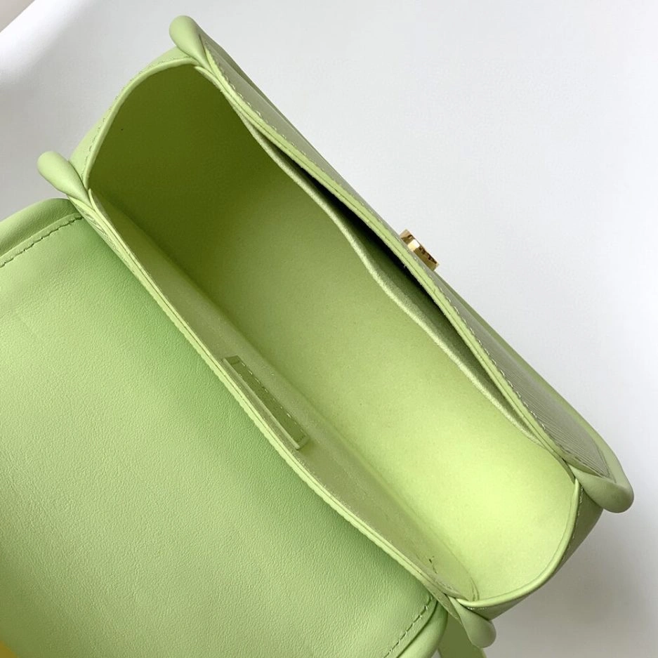 LV Hide and Seek Functional 183