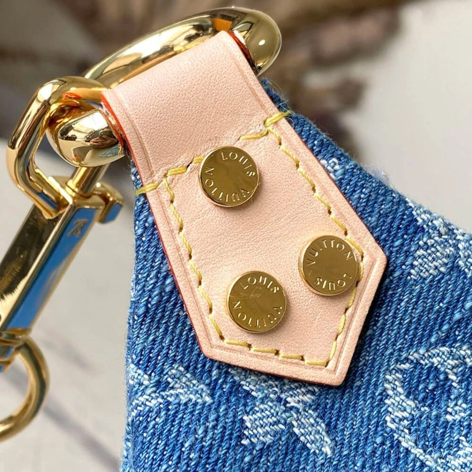 Refined LV High Rise 435