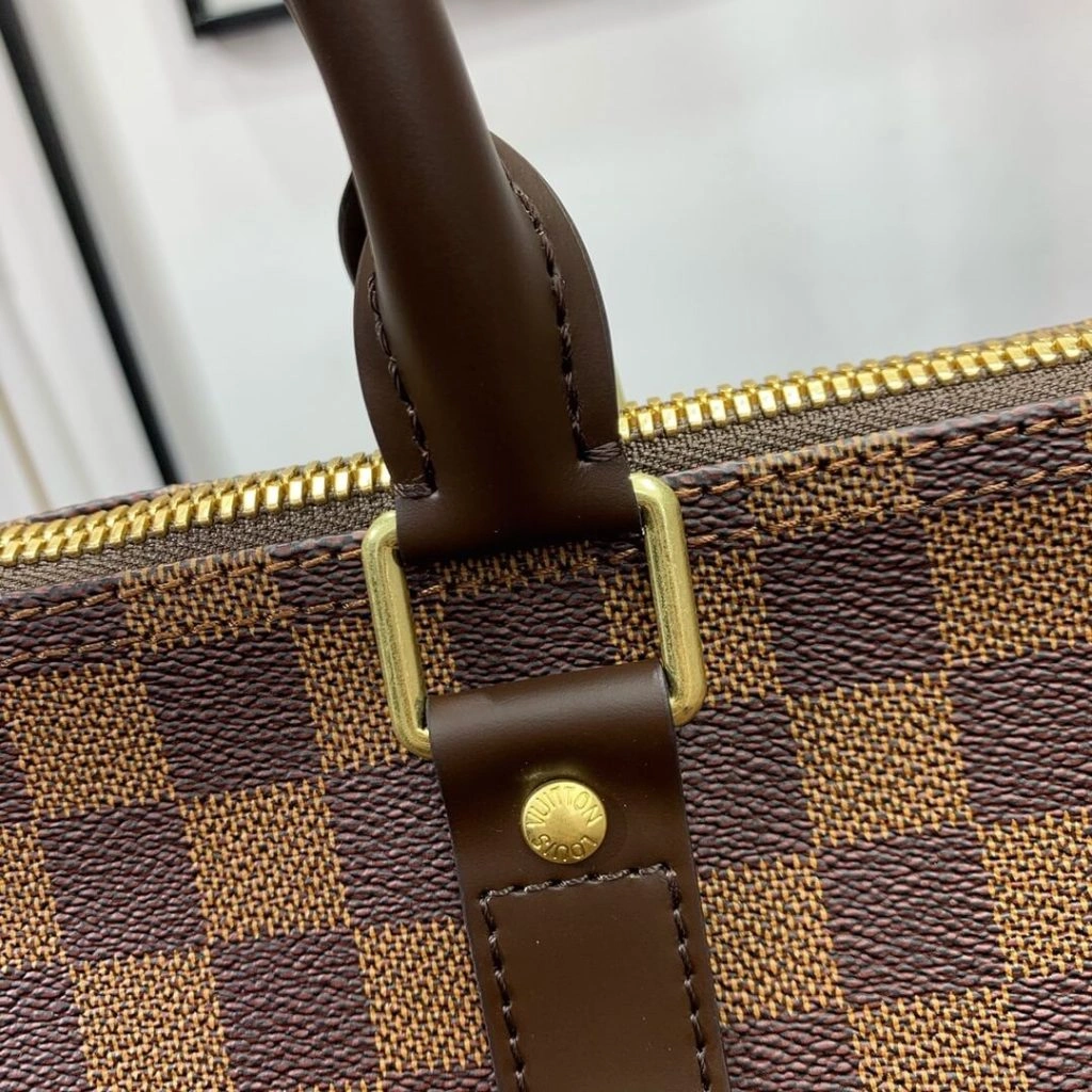 Vibrant LV Keepall Bandoulière 185