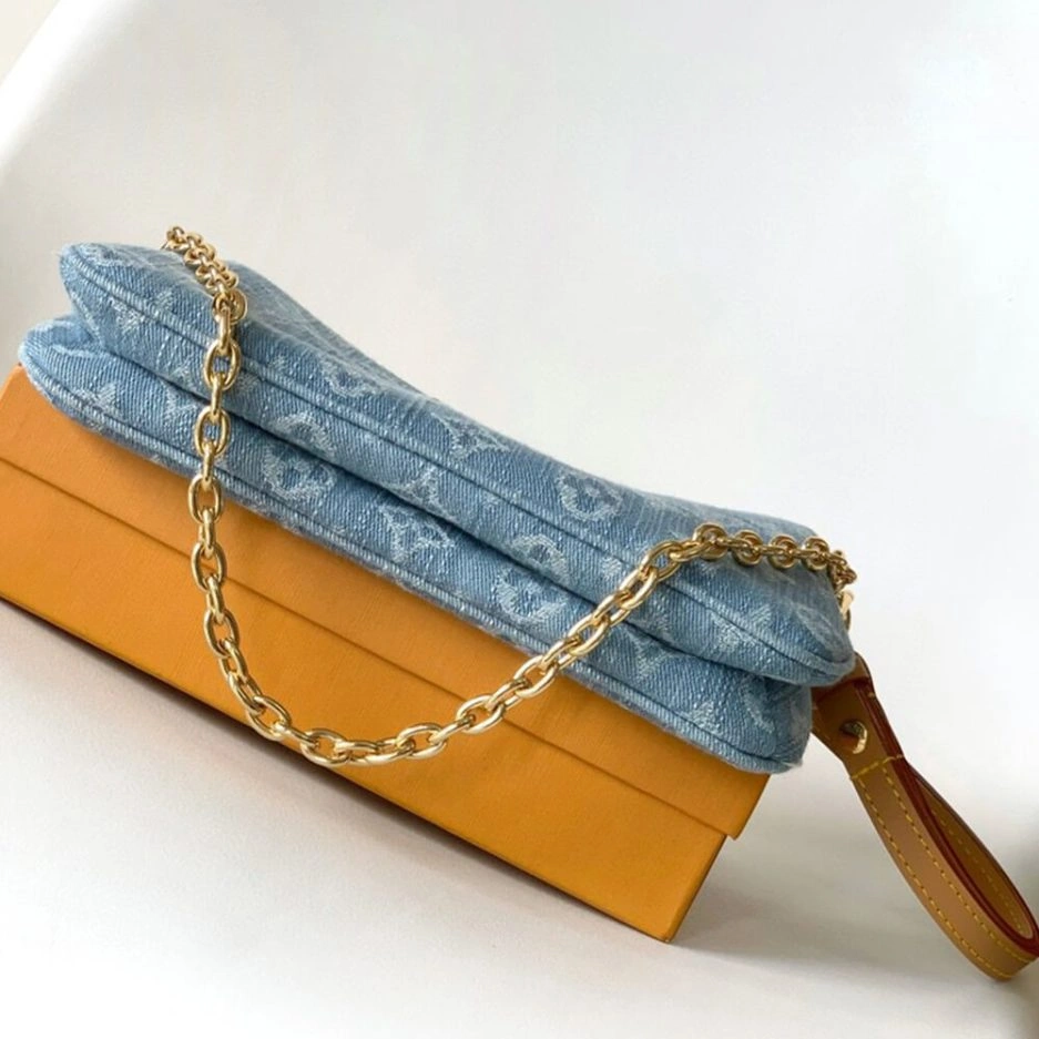 MultiPurpose LV Liv Pochette 321