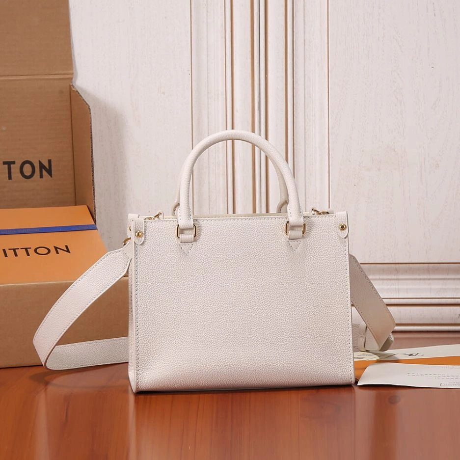 Comfortable LV Lock & Go 303