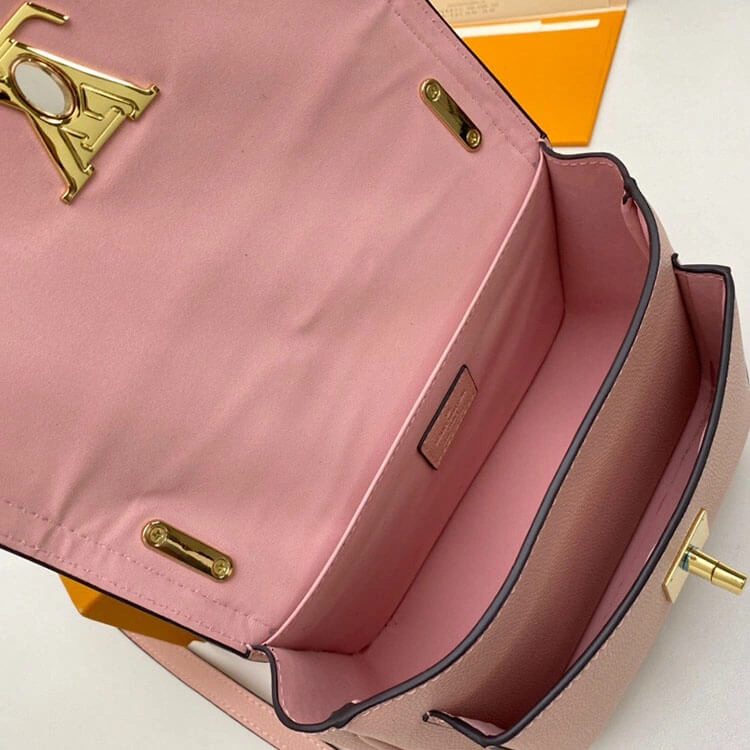 WellDesigned LV Lockme Chain PM Handbag 806