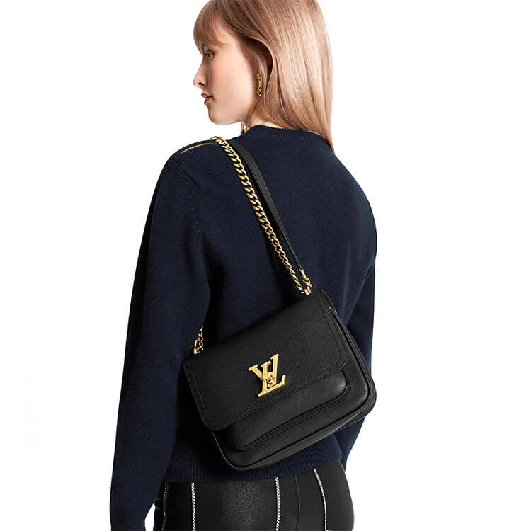 UrbanStyle LV Lockme Chain PM Handbag 805
