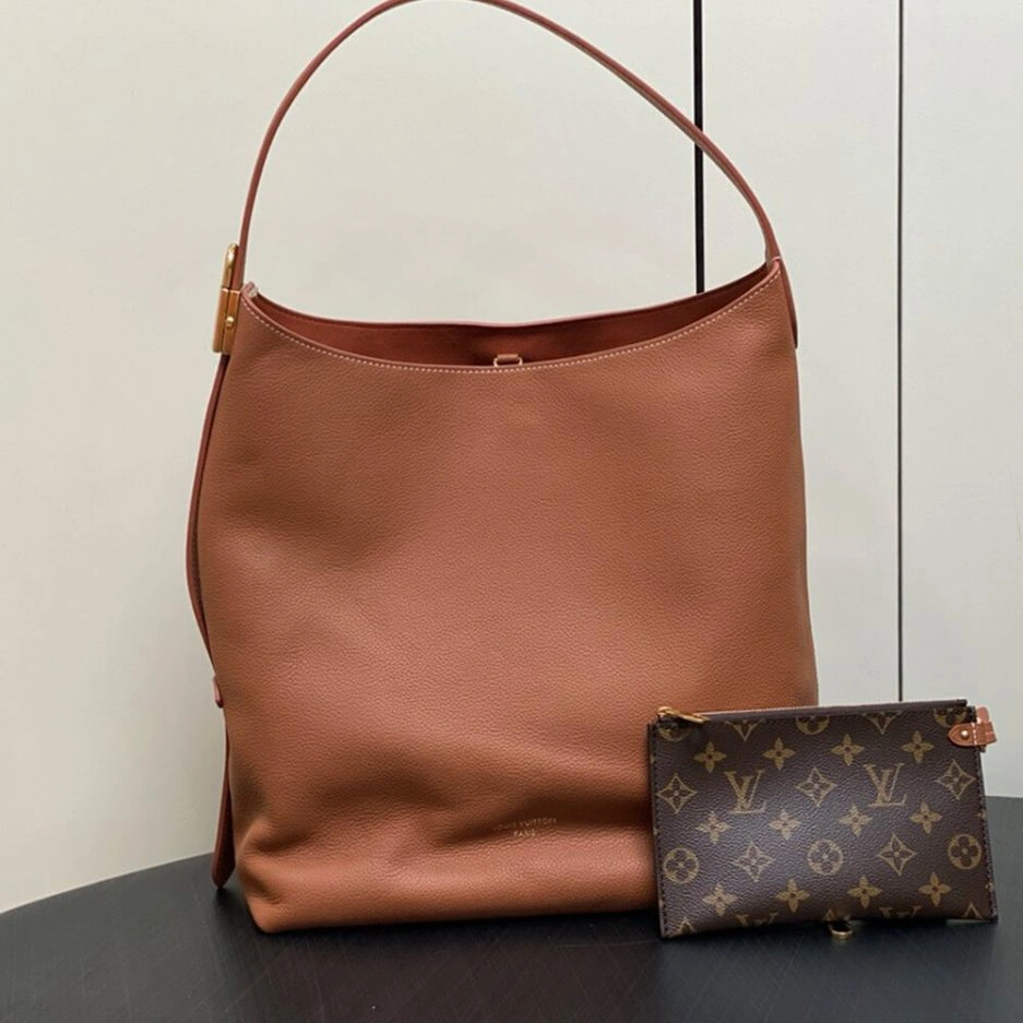 LV Low Key Hobo MM Affordable 324