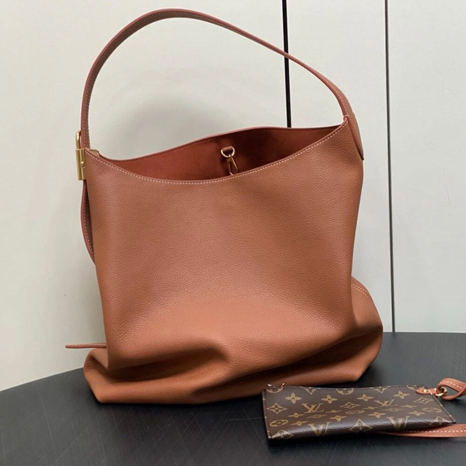 LV Low Key Hobo MM Affordable 324