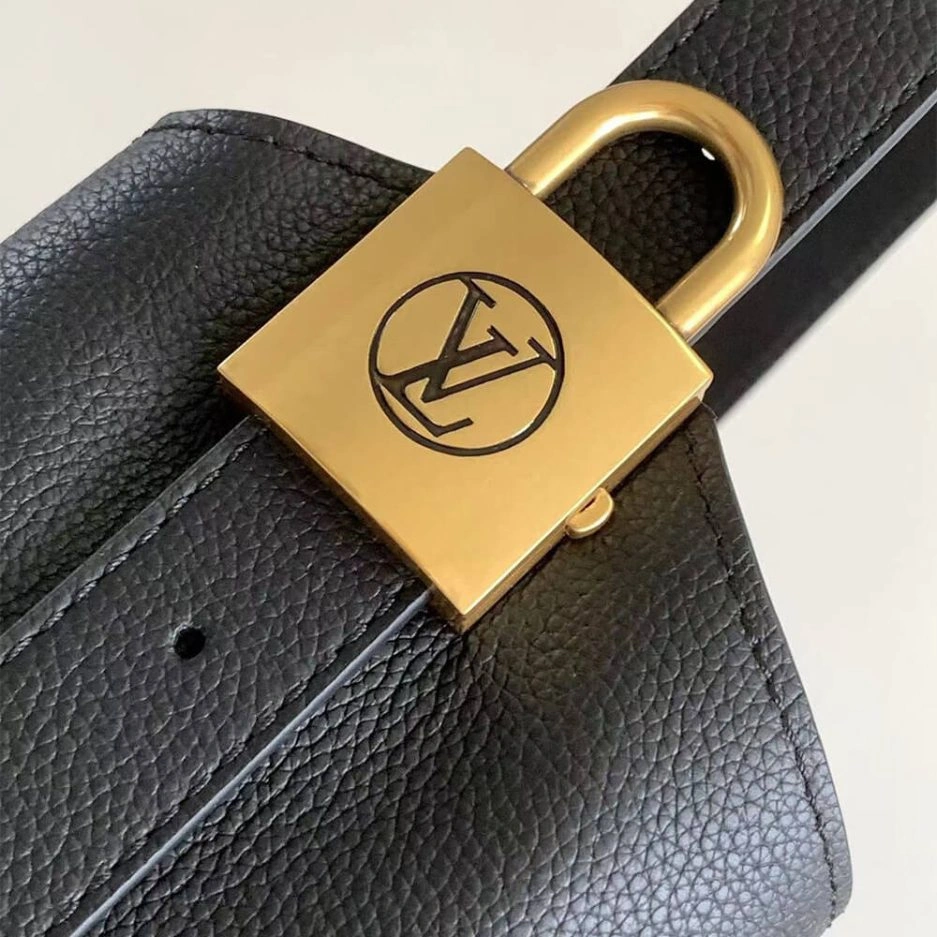 LV Low Key Hobo MM AllSeason 291