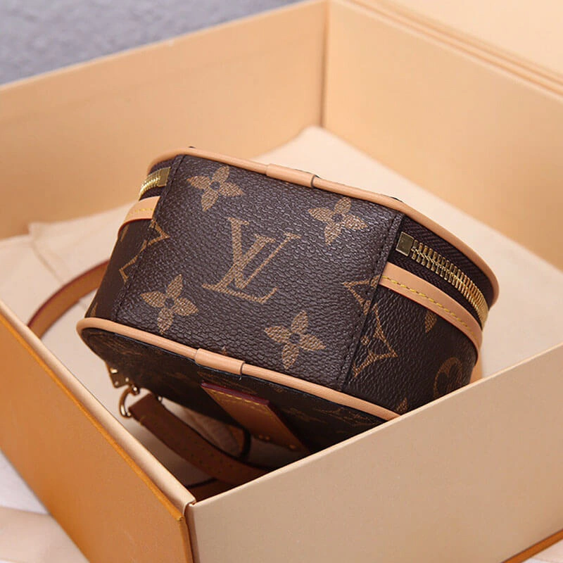 Premium LV Mini Boite Chapeau Bag 694