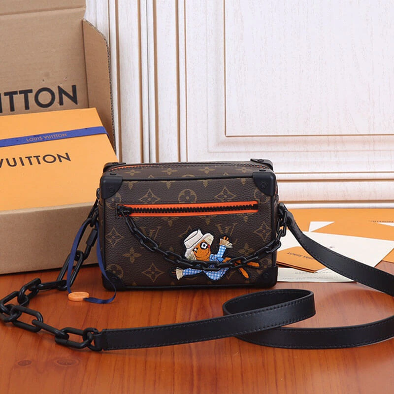 LV Mini  Trunk Effortless 674