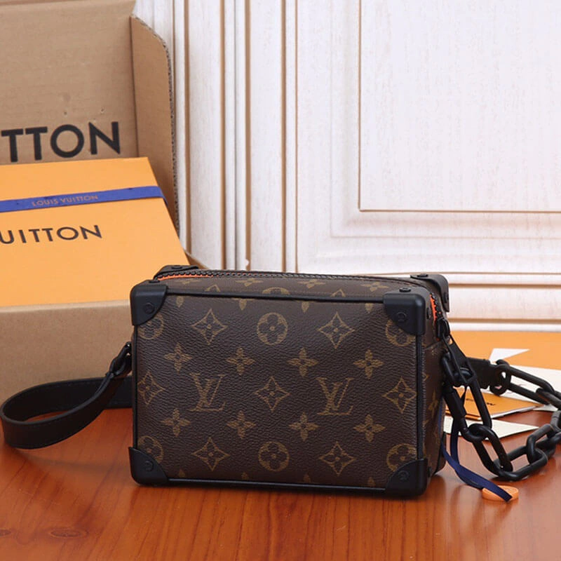 LV Mini  Trunk Effortless 674