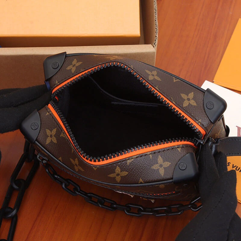 LV Mini  Trunk Effortless 674