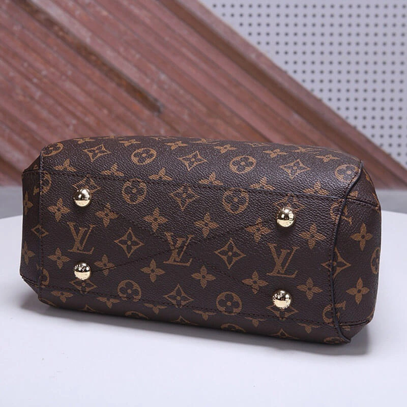 LV Montaigne BB Handbag Casual 699