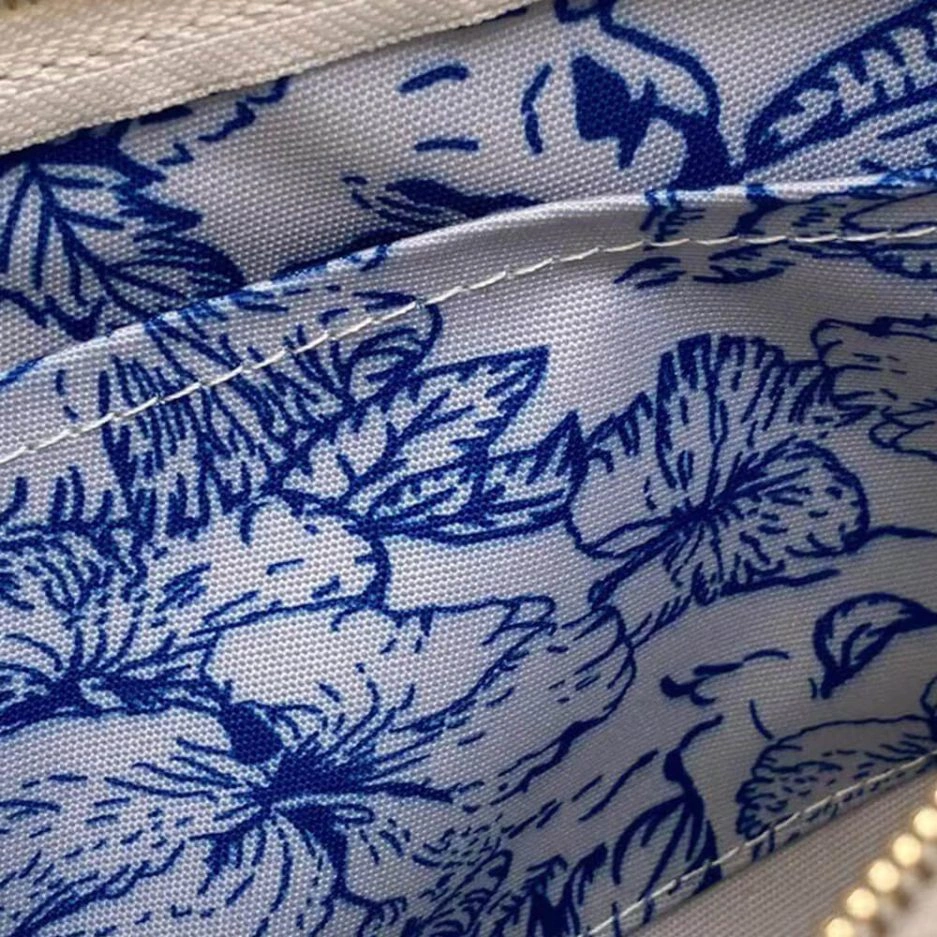 Packable LV Multi Pochette Accessoires 343
