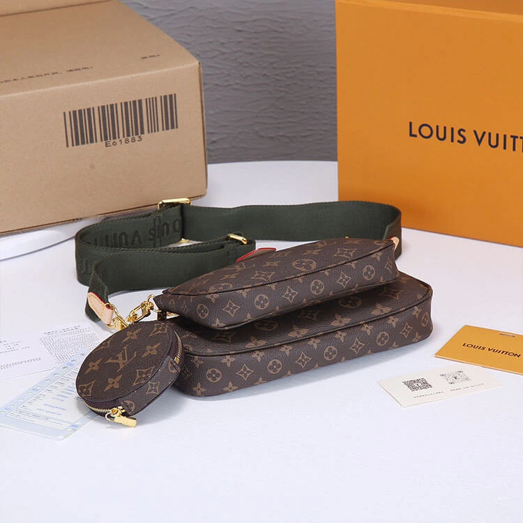 LV Multi Pochette Accessoires Tailored 717