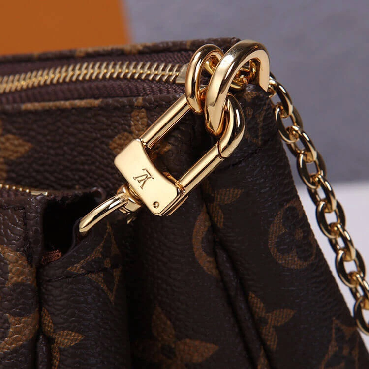 LV Multi Pochette Accessoires FashionForward 735