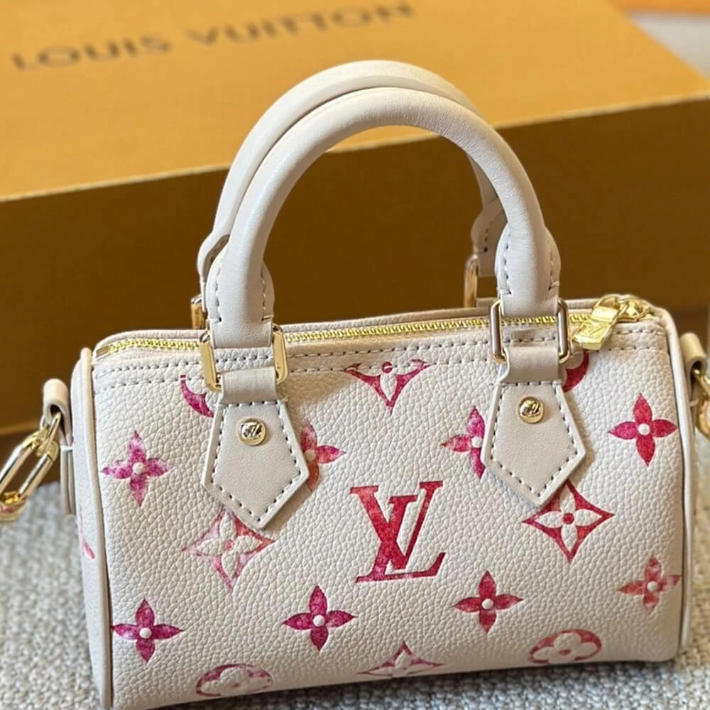 RelaxedFit LV NANO SPEEDY BAG 217