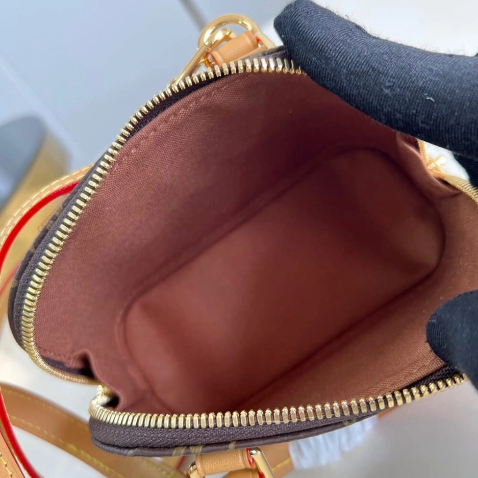 Original LV Nano Alma 187