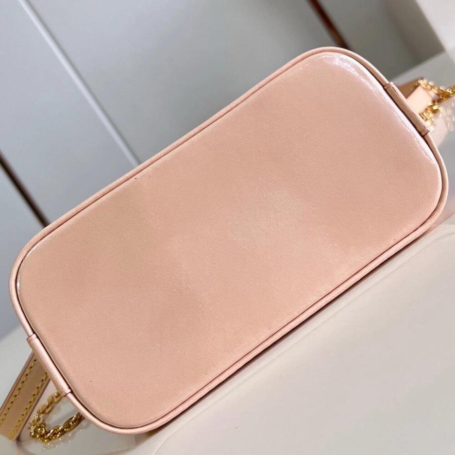 LV Nano Alma ZipUp 159