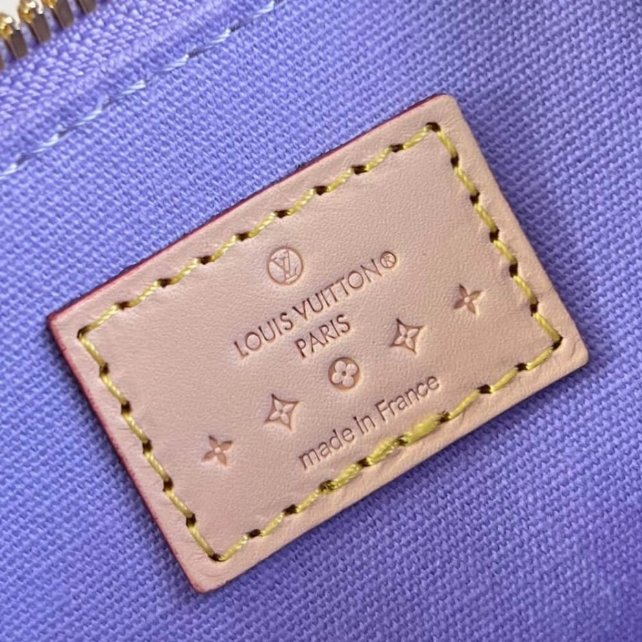 LV Nano Alma ZipUp 159