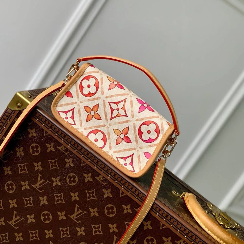 LV Nano Diane TimelessDesign 228