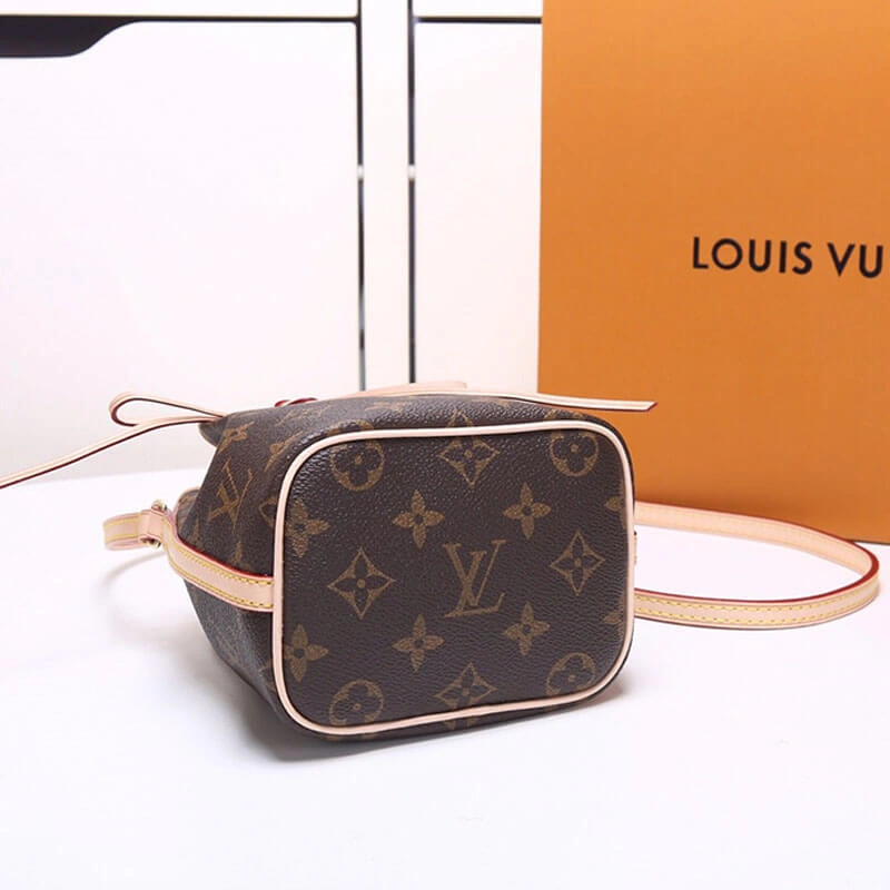 LV Nano Noe Bag Trendy 700