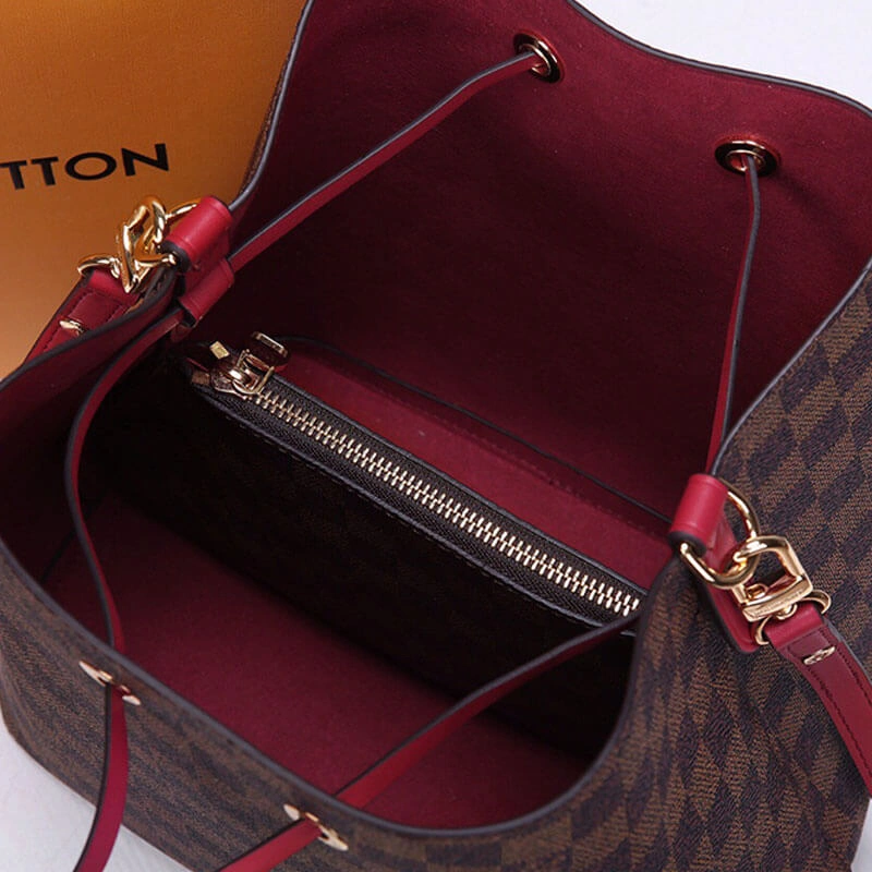 WellDesigned LV NeoNoe MM Bucket Bag 671