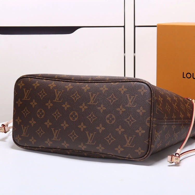 LV Neverfull MM Tote Compact 721