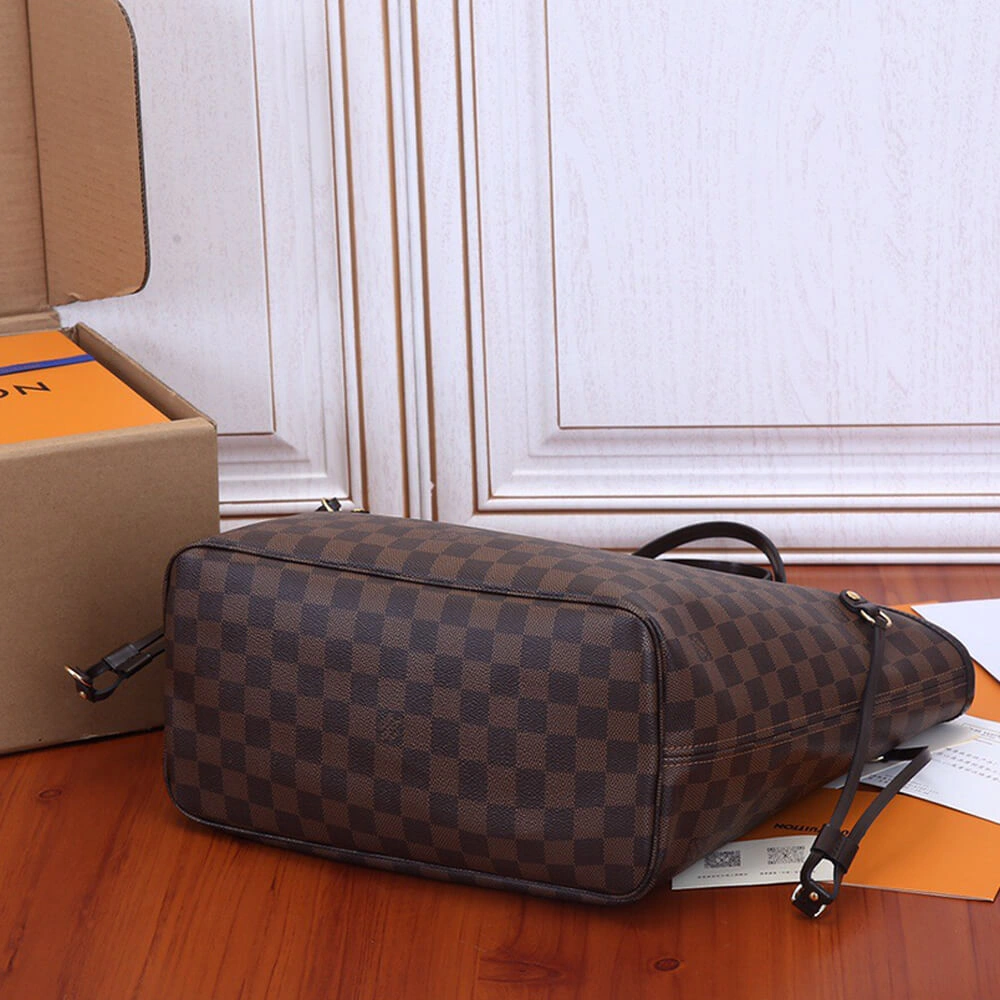 WeatherProof LV Neverfull MM Tote 652