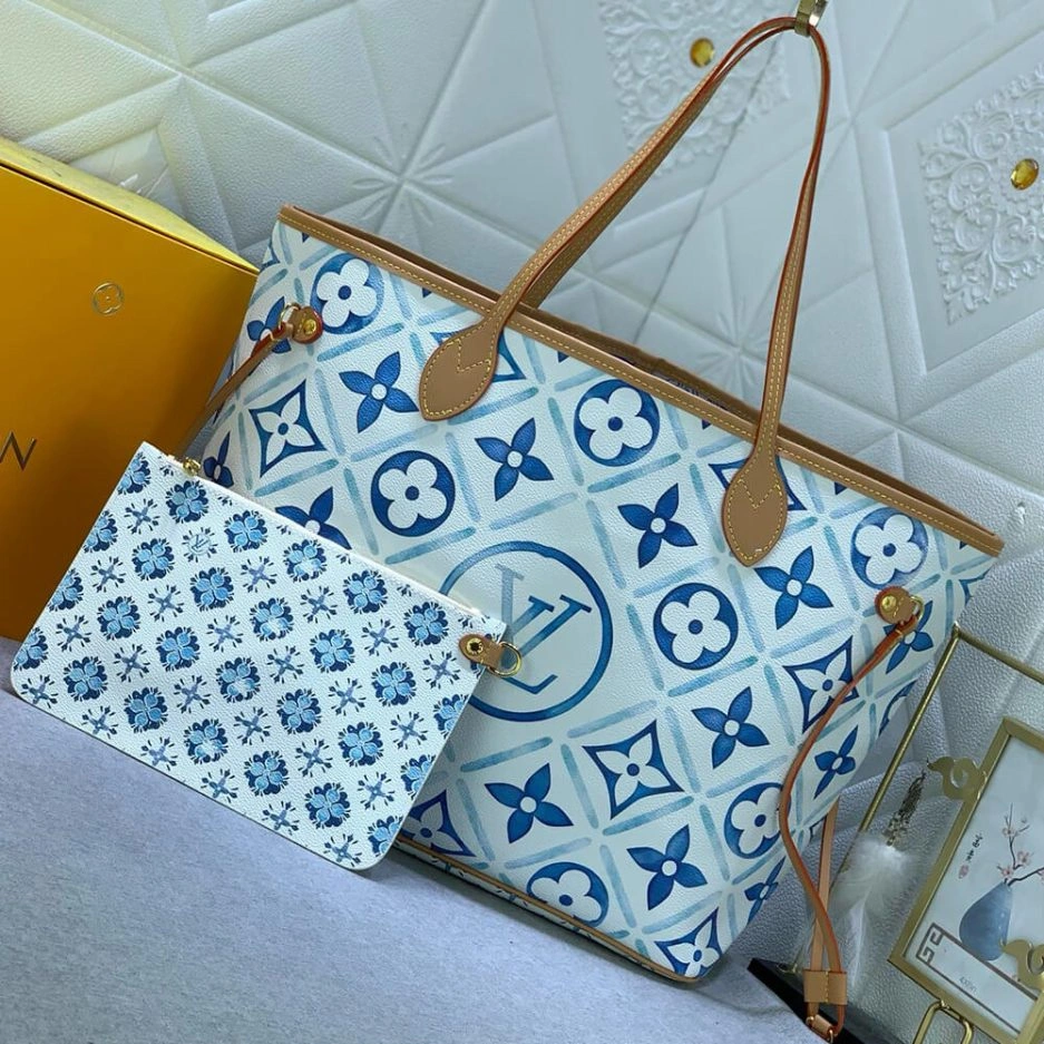 LV Neverfull MM MoistureWicking 322