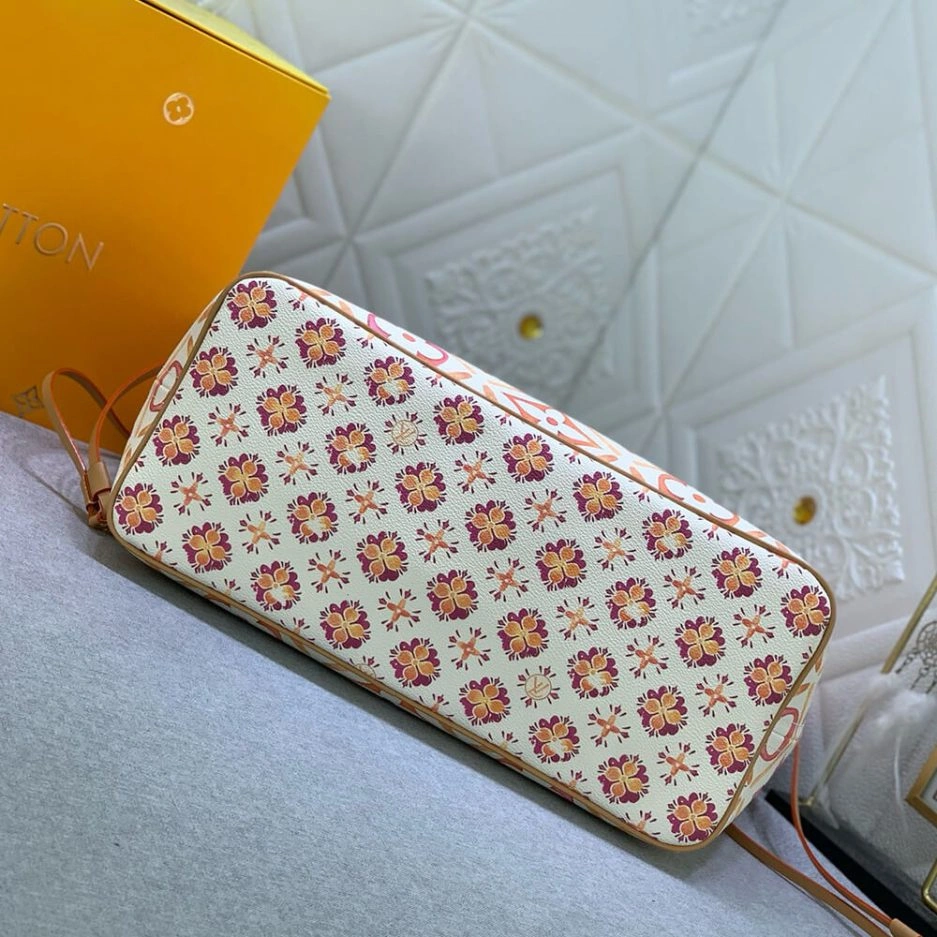 LV Neverfull MM Bright 244