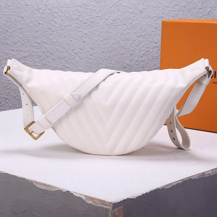 LV New Wave Bumbag Elegant 749